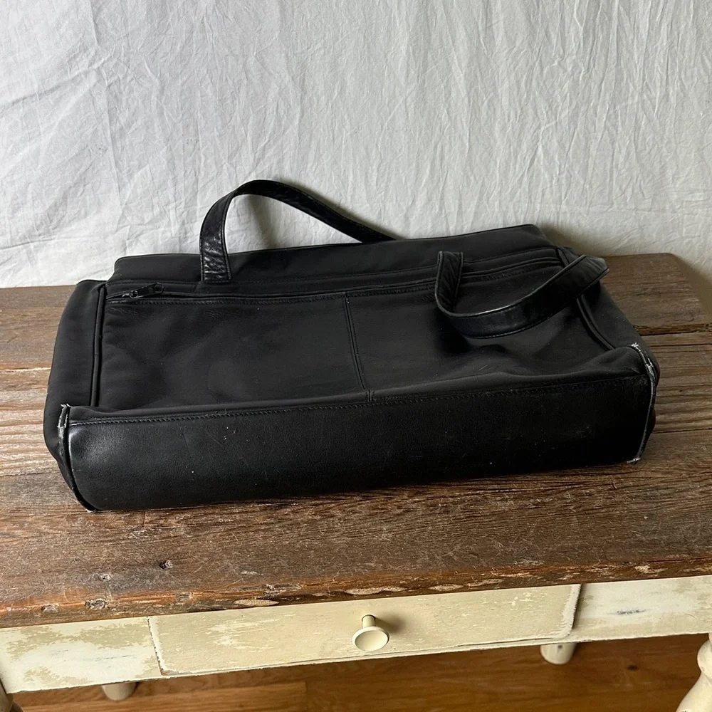 Tignanello Classic Black Leather Shoulder Bag